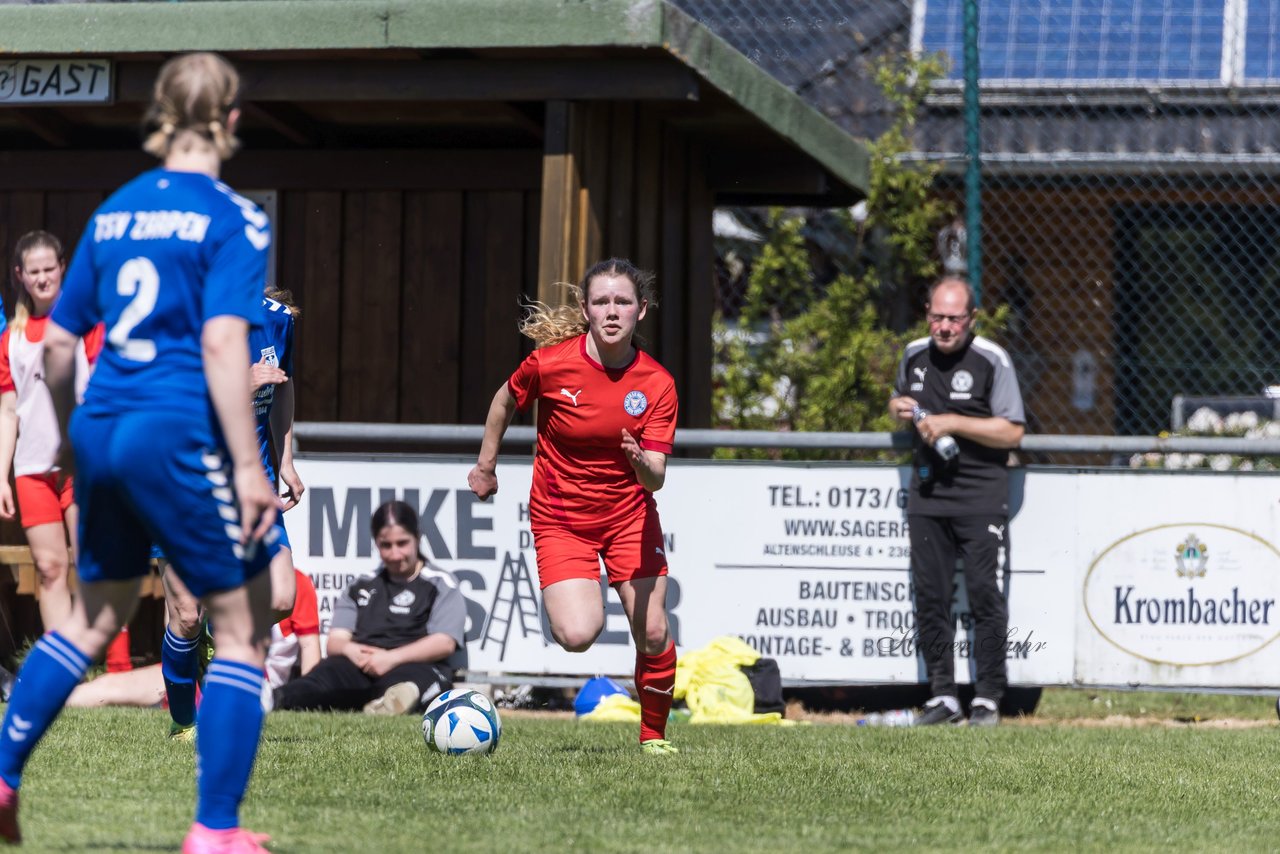 Bild 370 - F TSV Zarpen - Holstein Kiel II : Ergebnis: 2:6